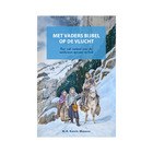 Met vaders bijbel op de vlucht.jpg